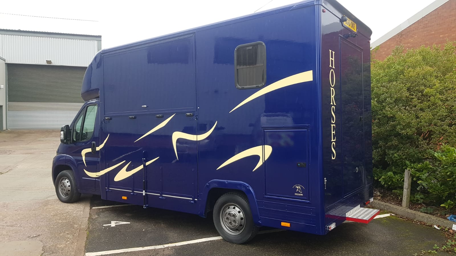 3.5 ton Horsebox dealers